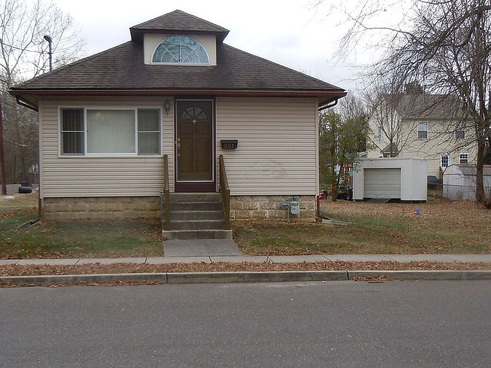 201 Park Ave