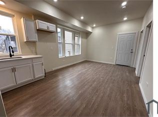 6709 S Carpenter St #1R, Chicago, IL 60621