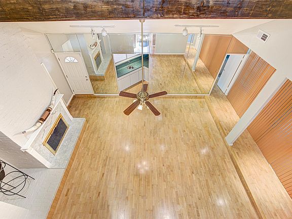 3rd image of 1119 Forest Home Dr