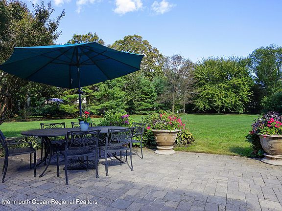 4th image of 1216 Candlewood Ln