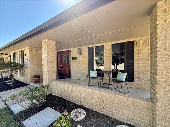 5th image of 7204 E 55th Pl