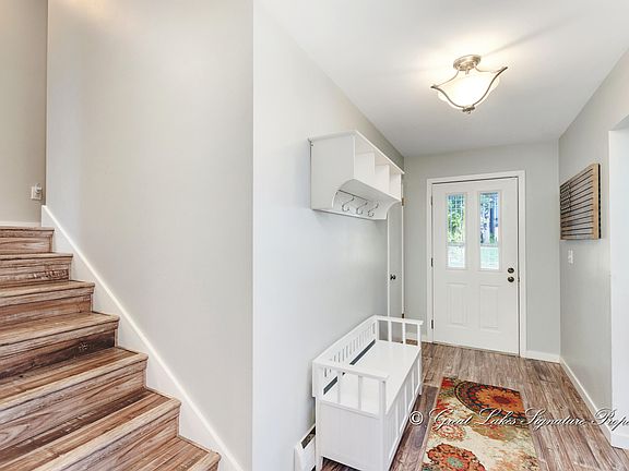 4th image of 4695 Bonnie Ave SE