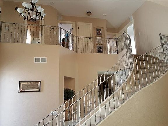 3rd image of 12321 Stansbury Dr