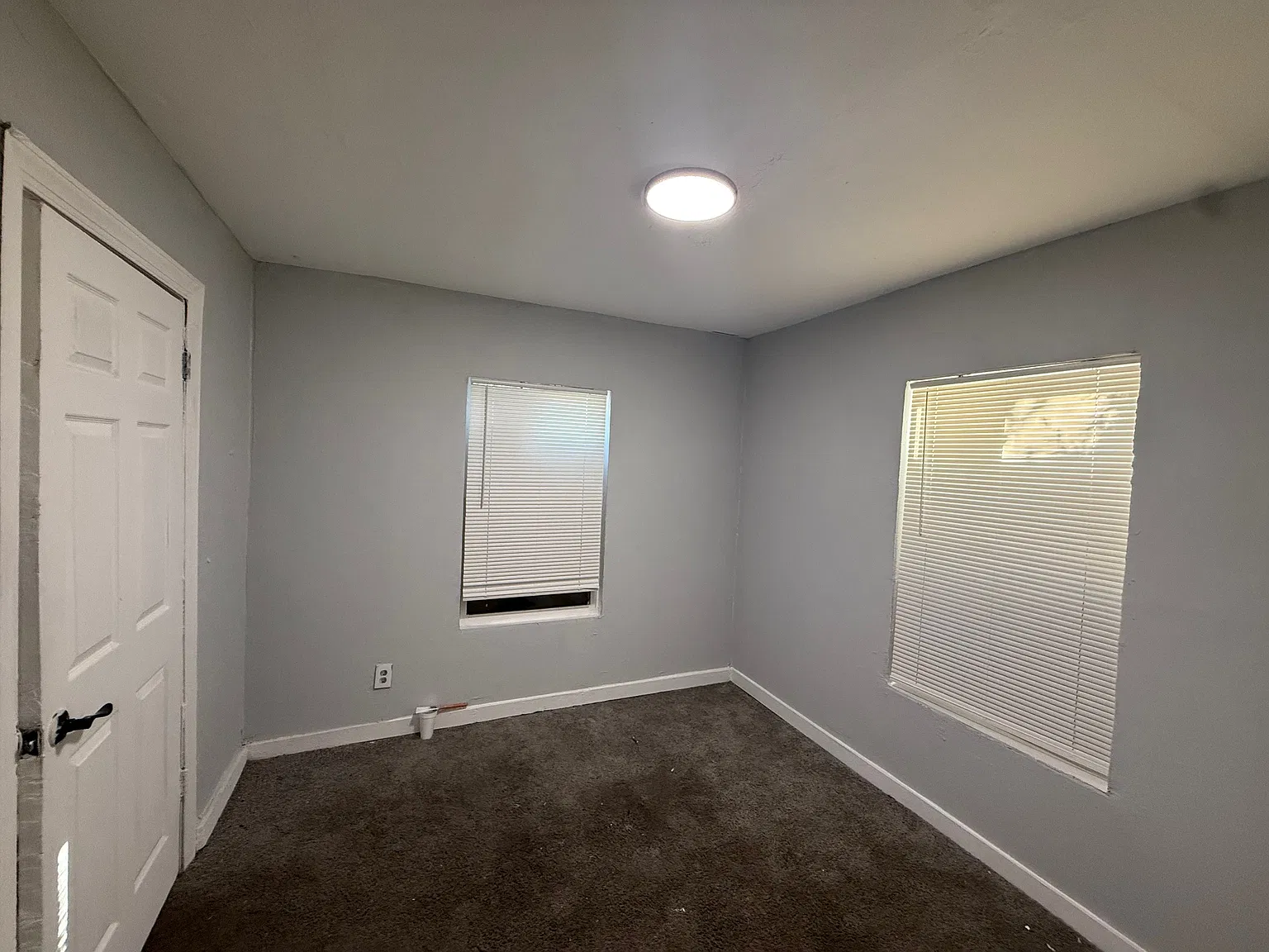 3 bed, 932 sqft, $1,800 — Photo 4