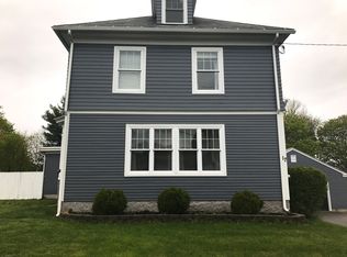 17 Beacon Ave, Biddeford, ME 04005