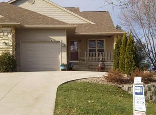4123 Lark Ct NE, Cedar Rapids, IA 52402