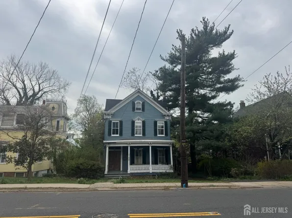 243 Woodbridge Ave, Metuchen, NJ 08840
