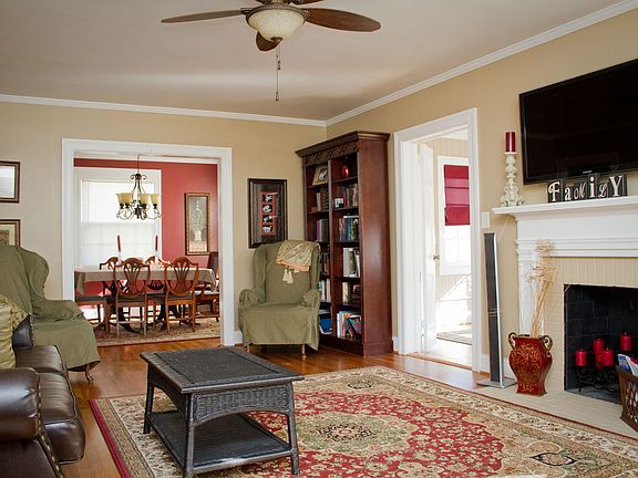 Huge greatroom!  Gas fireplace and hardwood floors.