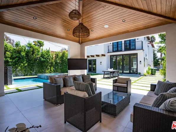 6721 Drexel Ave, Los Angeles, CA 90048