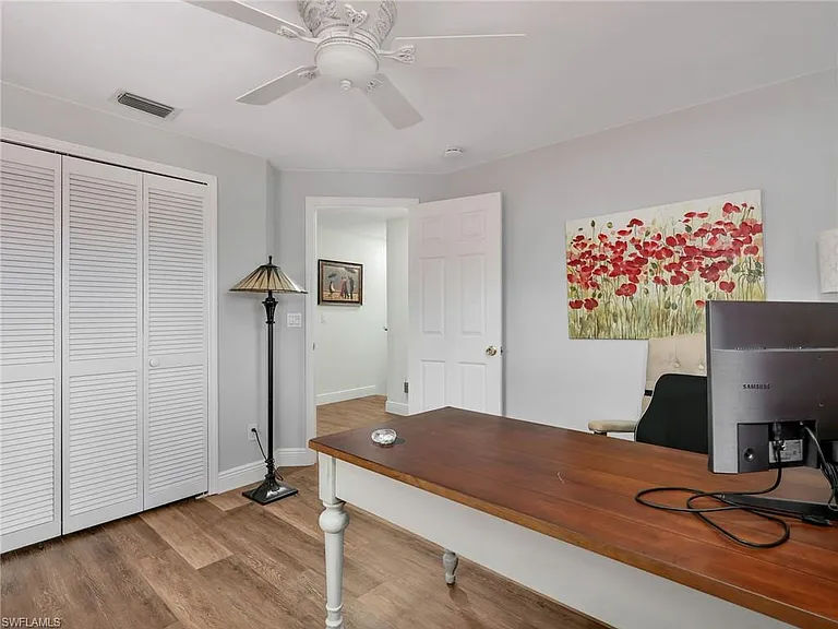 1256 Naples Lake Dr — Photo 14