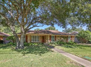 6946 Walling Ln, Dallas, TX 75231