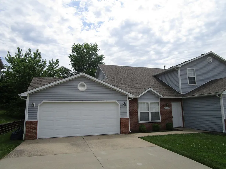 5004-5006 Betty Jean Way — Photo 1