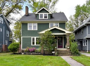 2500 Lee Rd, Cleveland Heights, OH 44118