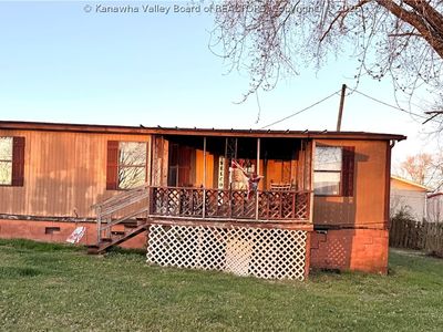 19 Lee Cir, Hurricane, WV, 25526