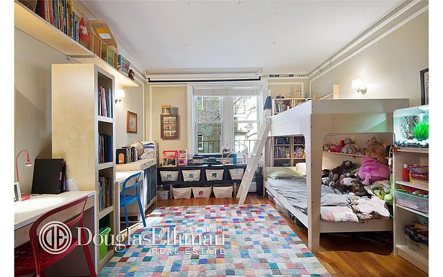 Sold by Douglas Elliman | media 7