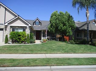 147 Moody Ave, Clovis, CA 93619