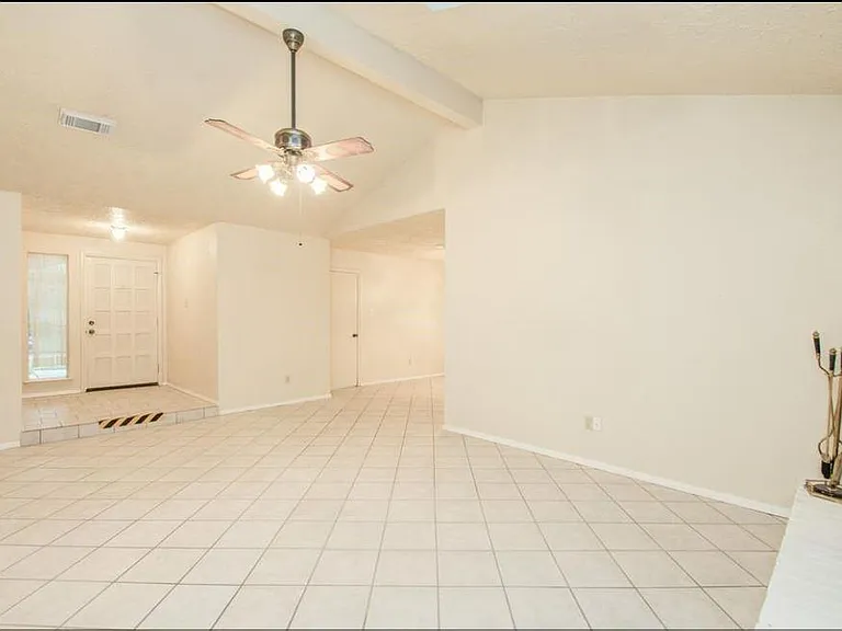 8206 Westbank Ave — Photo 15