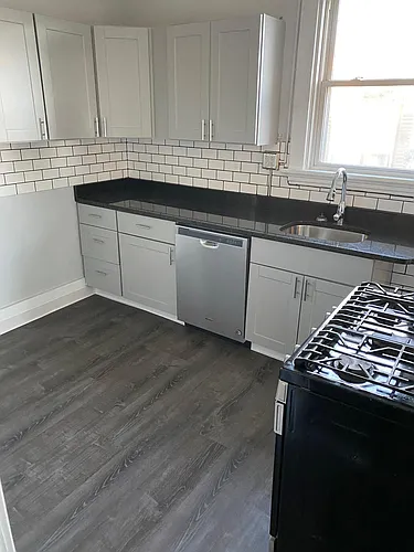 1500 Dormont Ave #2 Photo 1