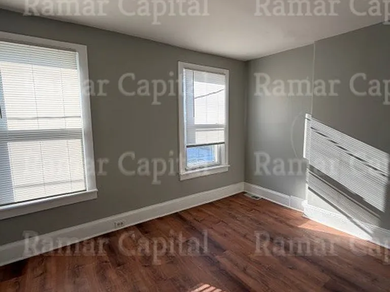 281 Walnut St — Photo 15