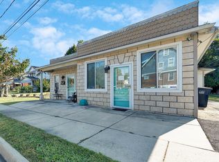 1217 10th St NW, Roanoke, VA 24016