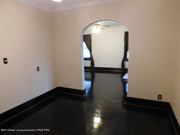 4th image of 1120 Gordon Ave