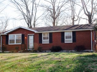 1105 Copper Still Cir, Kingston Springs, TN 37082