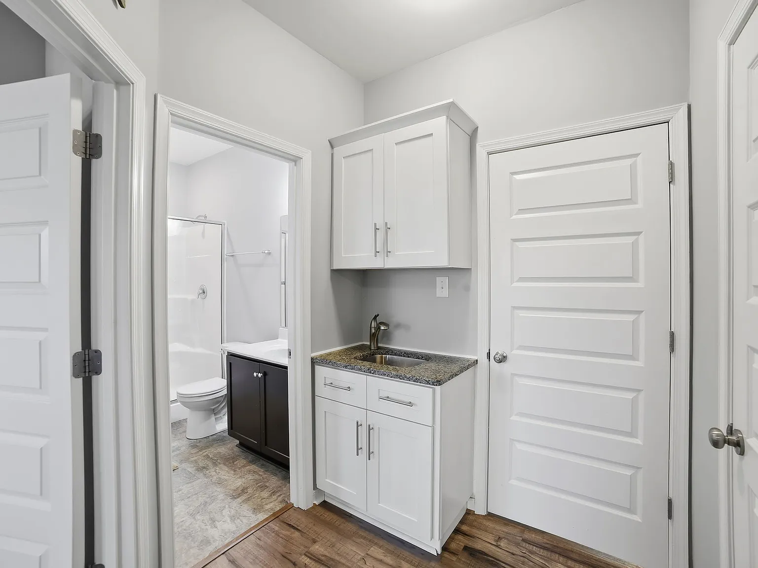 2272 Perennial Cir — Photo 4