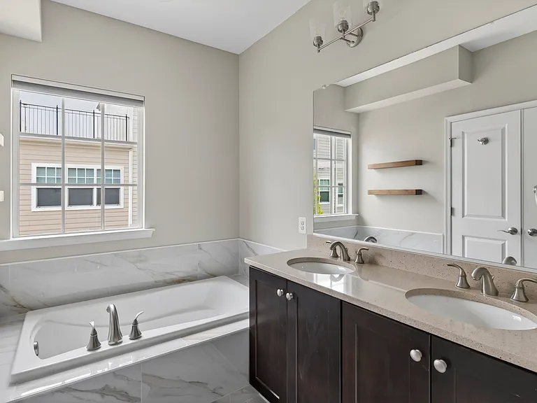 89 Southgate Ave — Photo 25