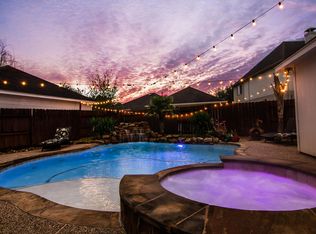 8707 Ridgebury Cir, Houston, TX 77095