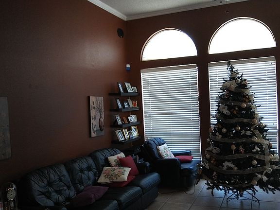 2nd image of 2806 Buena Vista Ct