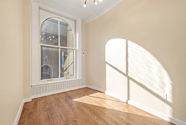 Bedroom, photo 2
