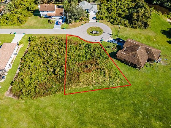 2nd image of 219 Santos Dr