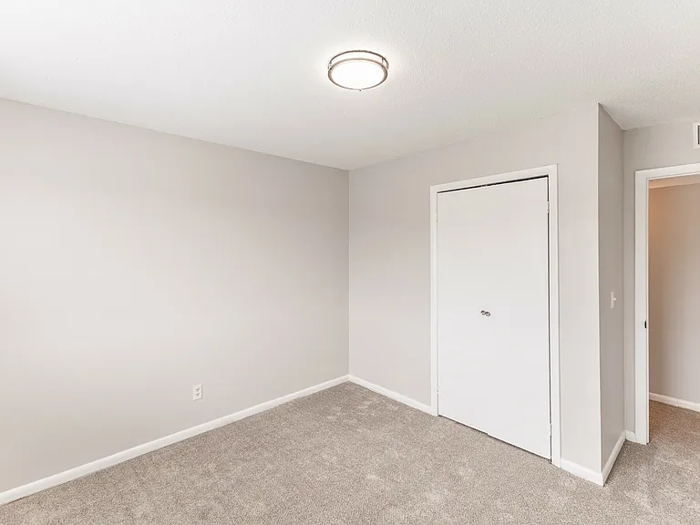 Beltline Villas Apartments — Photo 13
