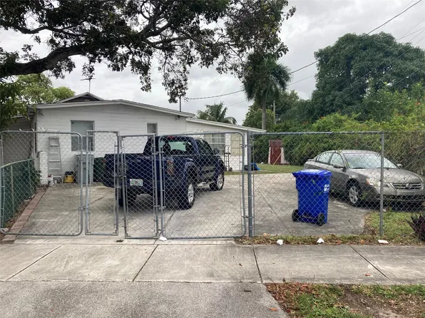 4866 NE 14th Terrace, Pompano Beach, FL 33064