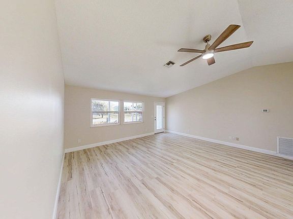 5th image of 137 Concha Drive