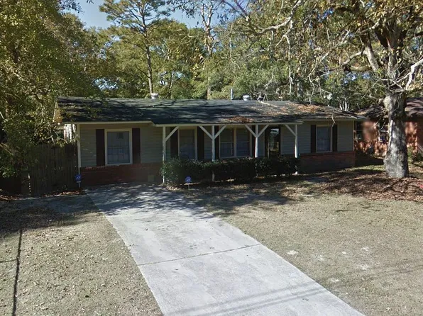 3016 Curry Dr W, Mobile, AL 36605