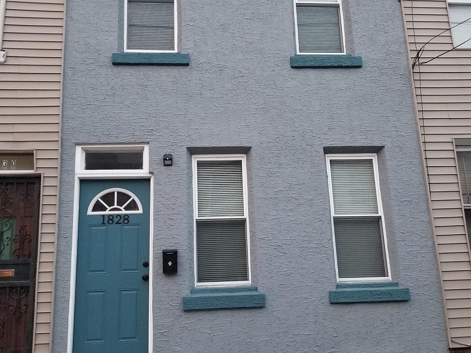 1st image of 1828 E Hazzard St