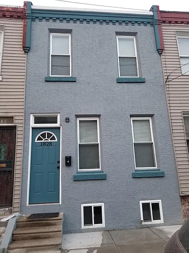 1828 E Hazzard St Photo 1
