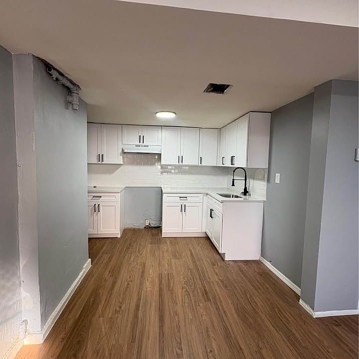 1st image of 320 S Orange Ave #1