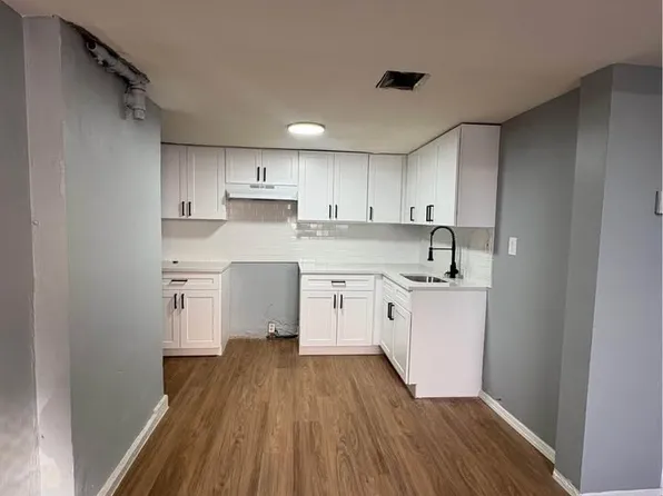 320 S Orange Ave, Newark, NJ