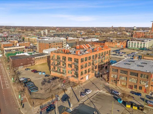 2003 Brooklyn St APT 412, Detroit, MI 48226