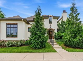 9320 Rosewood Dr, Prairie Village, KS 66207
