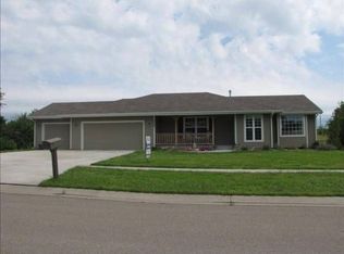 7200 SW 18th St, Topeka, KS 66615