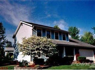 145 Carriage House Ln, Saint Peters, MO 63376