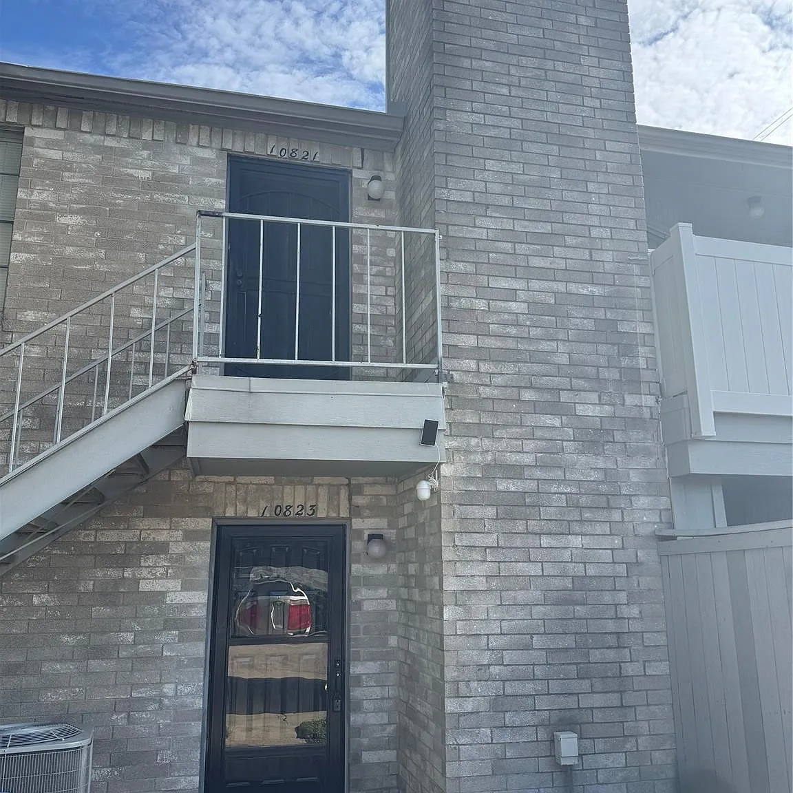 2 bed, 2.0 bath, 1014 sqft, $1,375 — Photo 1