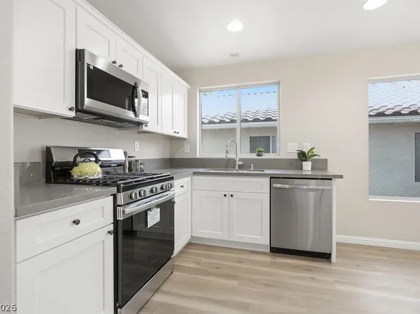 9637 Boylagh Ave, Las Vegas, NV 89129