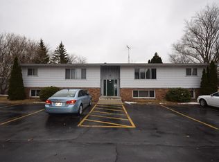 685 Harvey St APT 3, Ripon, WI 54971