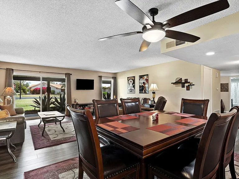 283 Leisure World — Photo 9