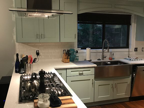 3rd image of 110 Mount Shasta Ln