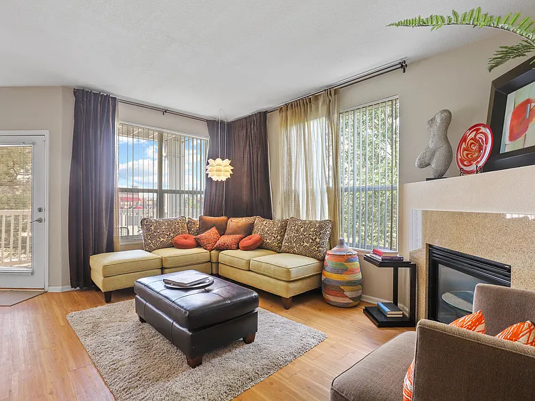 Parker Hilltop — Photo 47